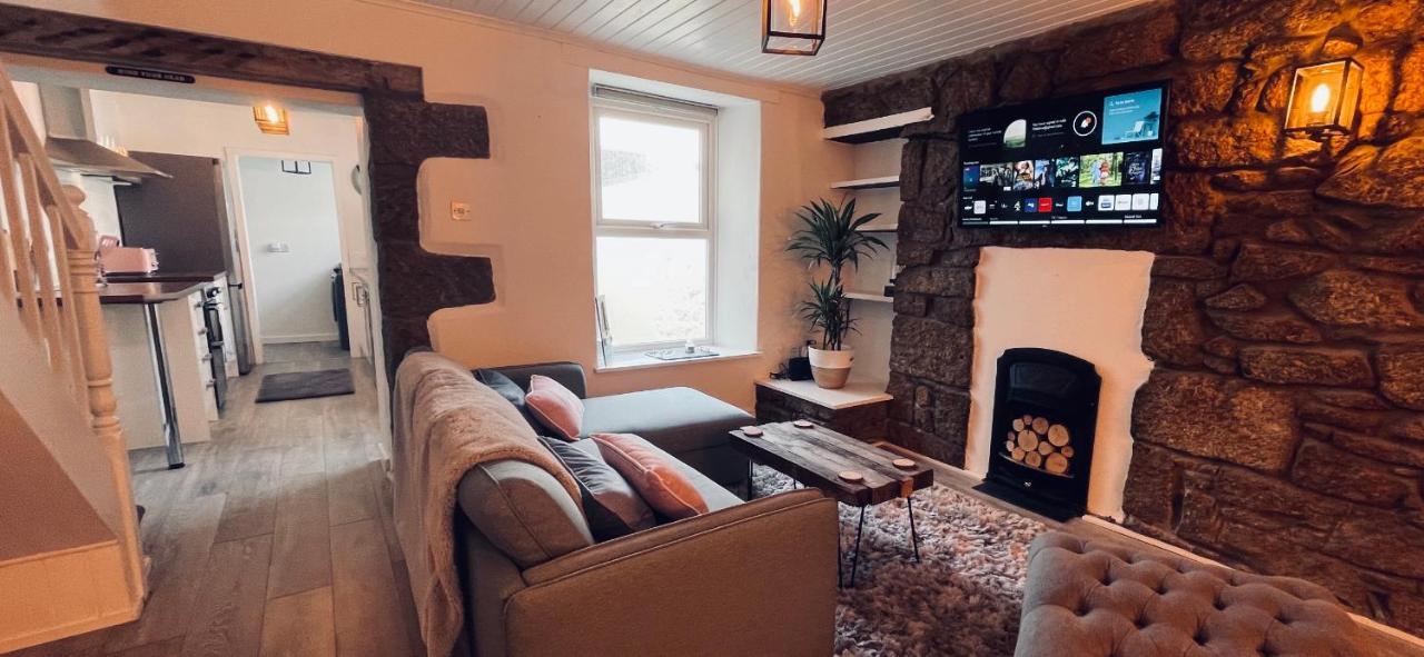 Beautiful 2 Bed Cornish CottageMadron エクステリア 写真